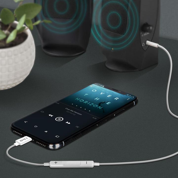 Produktbild LinQ weisser Lightning auf 3.5mm Klinkenanschluss Audioadapter mit Fernbedienung (Lightning, 3.5mm Klinke)