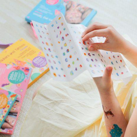 Produktbild Avenir Nagelsticker Tattoos Blumen