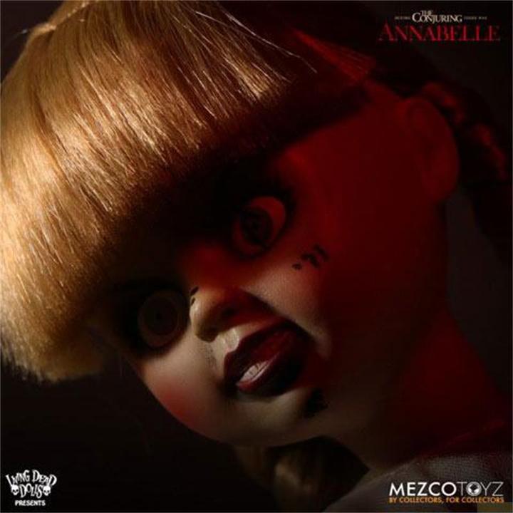 Actual product image Mezco Toys Living Dead Dolls: Annabelle