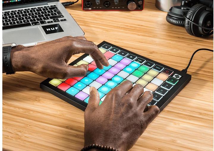 Productafbeelding novation Launchpad X (Controller)