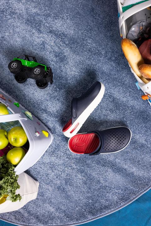 Actual product image Crocs InMotion Clog (41, 41.5, 42, 41 1/3)