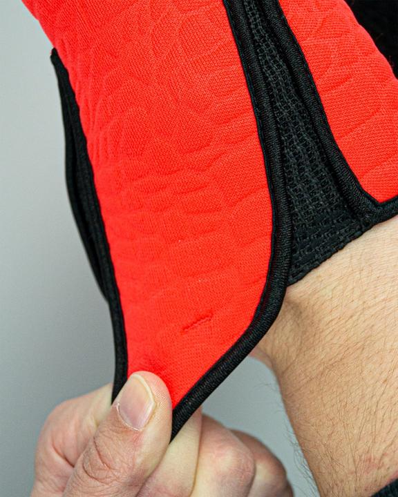 Actual product image Reusch Attrakt Fusion Guardian AdaptiveFlex Goalkeeper Glove (10.5)