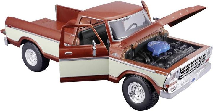 Actual product image Maisto 1979 Ford F-150 Pick-up Truck 1/18 bronze