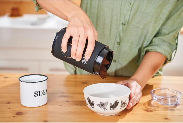 Actual product image Black & Decker BXCG150E (CH plug)