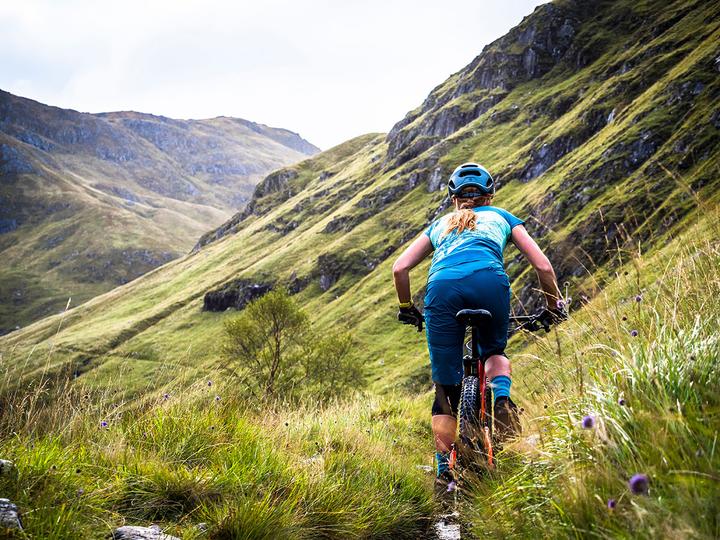 Actual product image Endura Ladies SingleTrack Lite Shorts (XL)