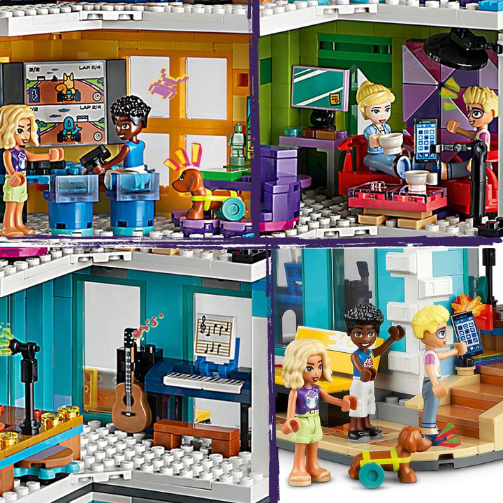 Actual product image LEGO Heartlake City Community Centre (41748, LEGO Friends)