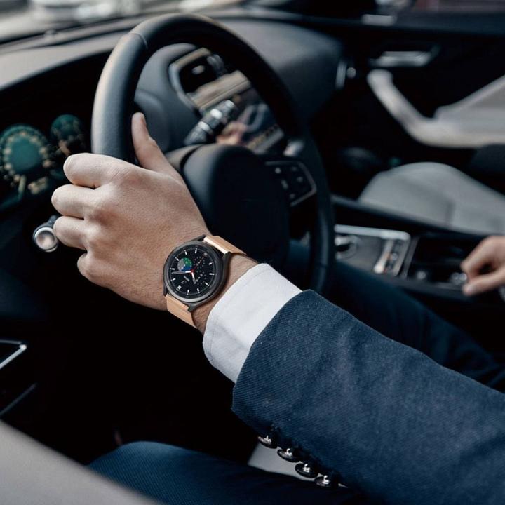 Produktbild Dux Ducis Milanese Series (22 mm, 45 mm, Edelstahl)