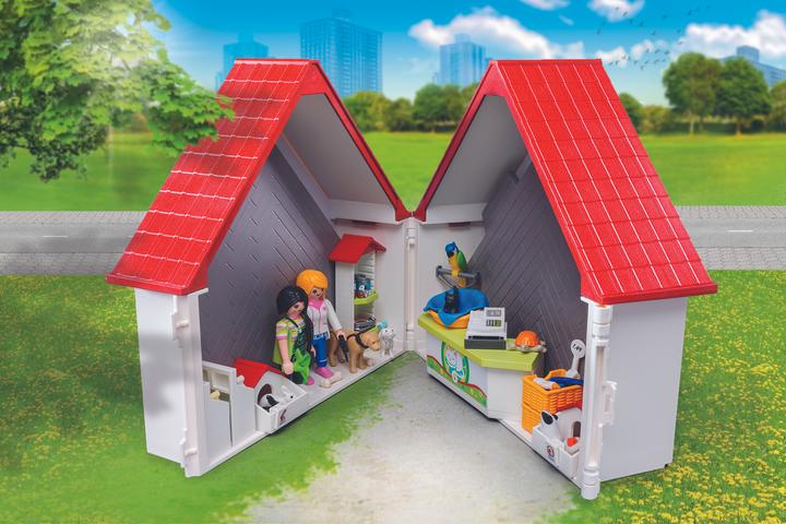 Actual product image Playmobil Take Along Animal Clinic (71396, Playmobil City Life)