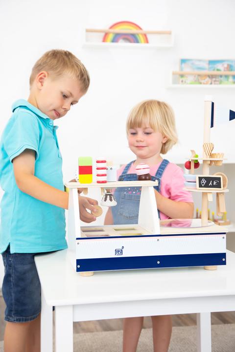Actual product image small foot Ice cream counter fresh
