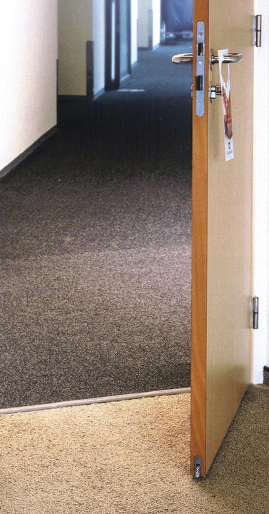 Produktbild Elton Ellen Autom. Türbodendichtung Ellen Matic Soundproof z. Einnuten silber L 1208mm