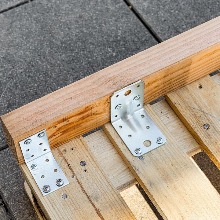Produktbild Helpmate Lochplattenwinkel 40x40x20, verzinkt, 24 Stück (Lochplattenwinkel, 24 Stk.)