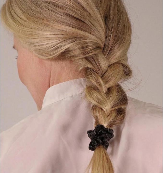 Produktbild Corinne Haargummi vegan Scrunchie narrow black