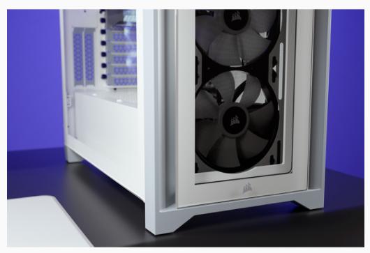 Image du produit Corsair iCUE 4000X RGB Boîtier tour milieu blanc en verre trempé (ATX, mATX, Mini-ITX, E-ATX)