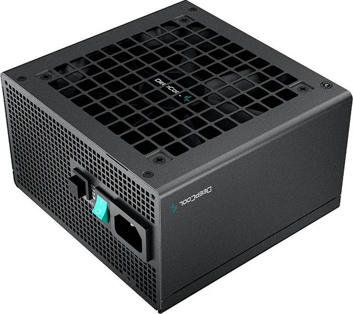 Actual product image Deepcool PQ750M ATX12V V2.4, 750 W, 80 PLUS Gold Certified (750 W)