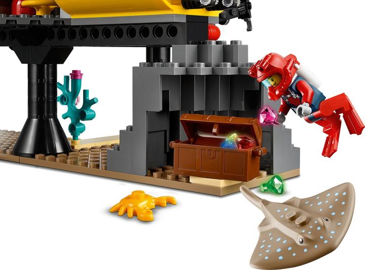 Actual product image LEGO Marine research base (60265, LEGO City)