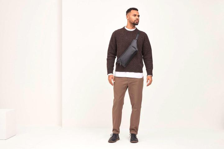 Produktbild Jost Stockholm Umhängetasche Leder 39 cm