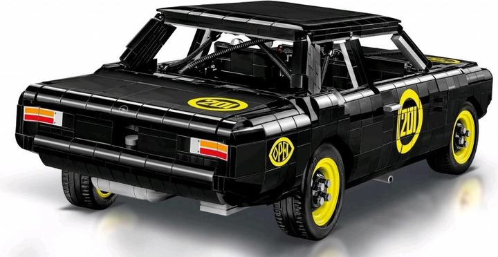 Actual product image Cobi Opel Rekord C-Black Widow