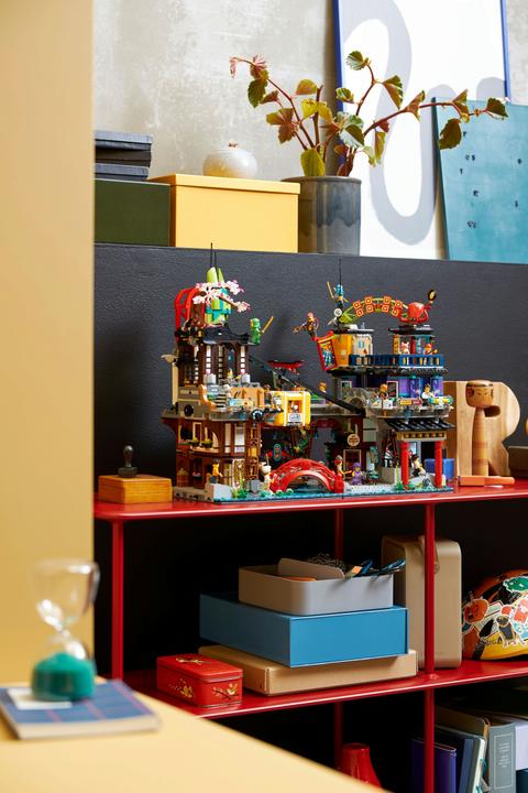 Image du produit LEGO Ninjago - Marchés en ville (71799, LEGO Ninjago, LEGO difficiles à trouver)