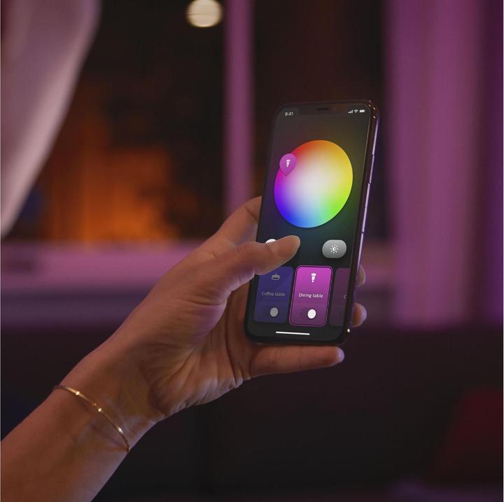 Actual product image Philips Hue White & Color Ambiance Slim Recessed (1200 lm)