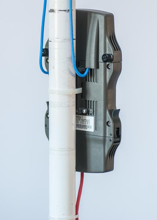 Actual product image MikroTik NetMetal 5SHP, NetMETAL 5 (720MHz CPU, 1xGigabit LAN, 1xSFP cage, 1xUSB, built, in 5G... (1300 Mbit/s)