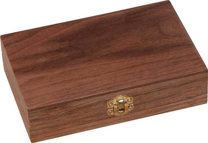 Produktbild Goki Spielkartenbox mit 5 Würfel und 2 Kartendecks á 54 Karten (Deutsch, Französisch, Italienisch, Englisch)