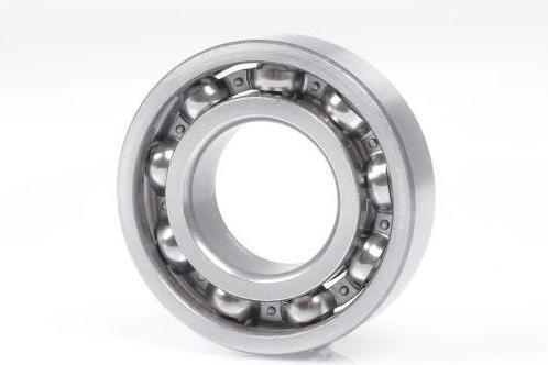 Immagine prodotto SKF Cuscinetto a sfere a gola profonda 6303 C3 Ø interno 17 mm Ø esterno 47 mm Larghezza 14 mm
