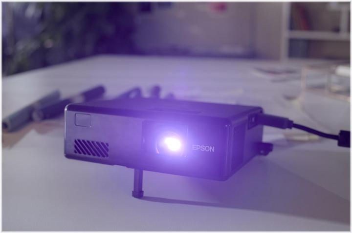 Produktbild Epson EF-11 (Full HD, 1000 lm, 1.1:1)