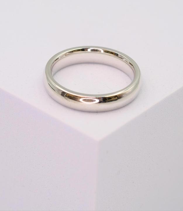 Actual product image Muau Wedding ring (61, 950 Platinum)
