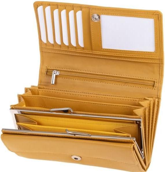 Actual product image Mika Ladies' wallet, made of leather, colour: green