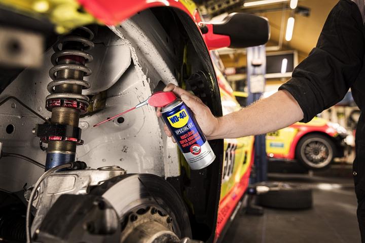 Actual product image WD-40 Specialist Rust Remover (400 ml)