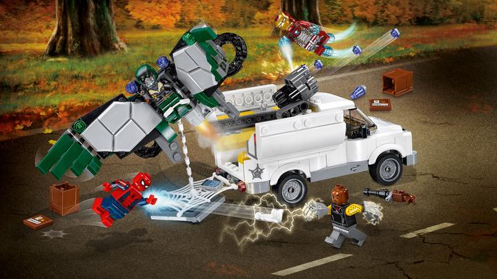 Actual product image LEGO Beware of Vulture (76083, LEGO Marvel)