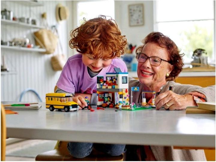 Image du produit LEGO École avec bus scolaire (60329, LEGO City)