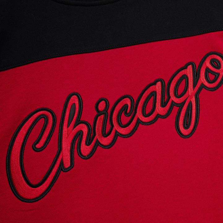 Produktbild Mitchell & Ness weathirt rundhalauchnitt chicago bull (S)