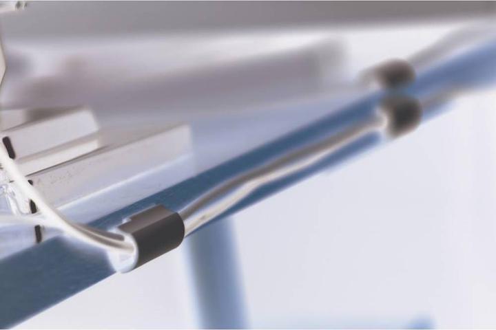 Actual product image tesa 3x Powerstrips cable clip