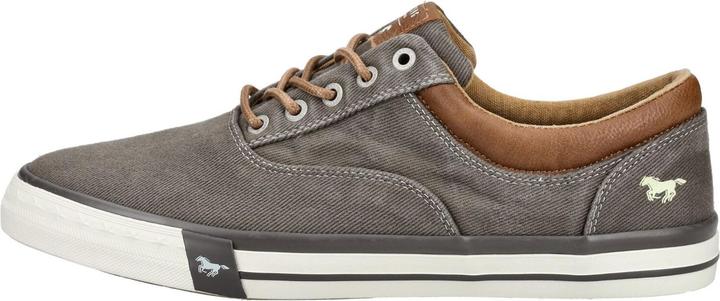 Actual product image Mustang Sneaker (41)