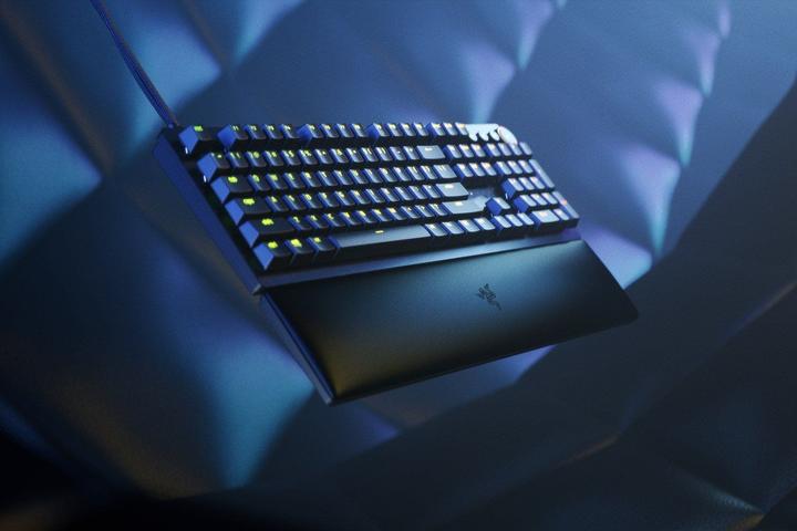 Produktbild Razer Huntsman V2 (US, Kabelgebunden)