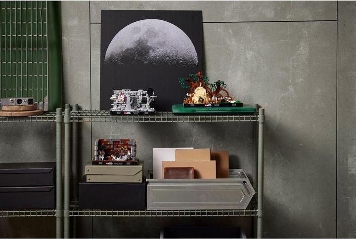 Actual product image LEGO Death Star Trench Run Diorama (75329, LEGO Star Wars)