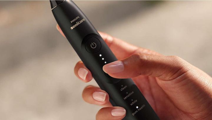 Actual product image Philips Sonicare Series 7100 (Sonic toothbrush)