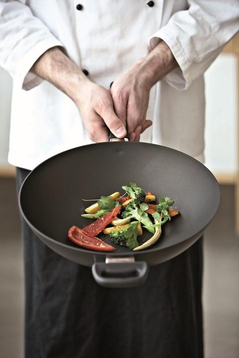 Produktbild Scanpan Wok CLASSIC Ø 32 cm - Induktion (32 cm, Wok Pfanne, Aluminium)