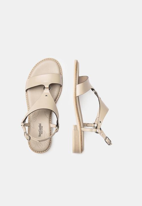 Actual product image Nero Giardini Sandalen (39)