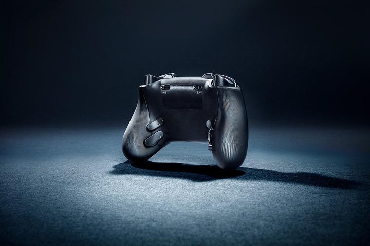 Immagine prodotto Razer Wolverine V3 Pro (Xbox Series X, PC)