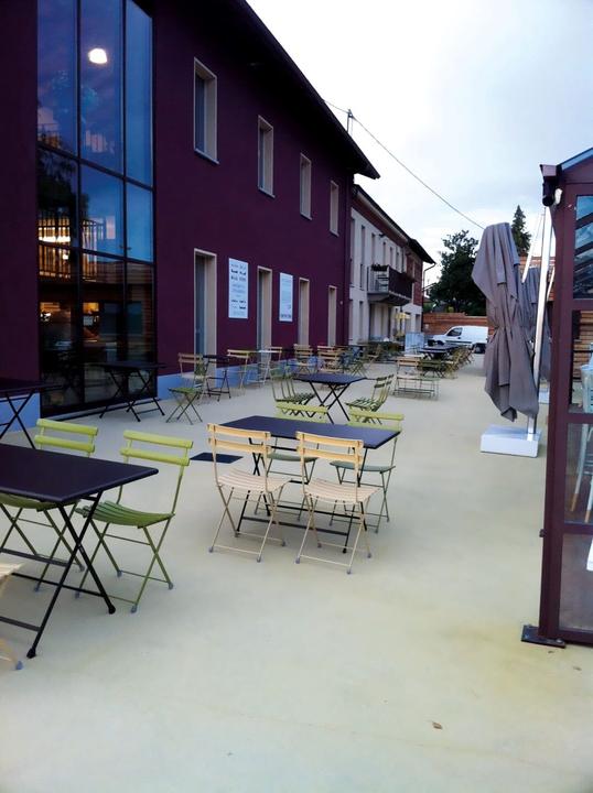 Produktbild Arc-en-ciel Gartentisch xcm (110 cm)