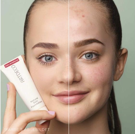 Produktbild Artdeco Natural Skin Foundation 4902.10 (20 roasted peanut)
