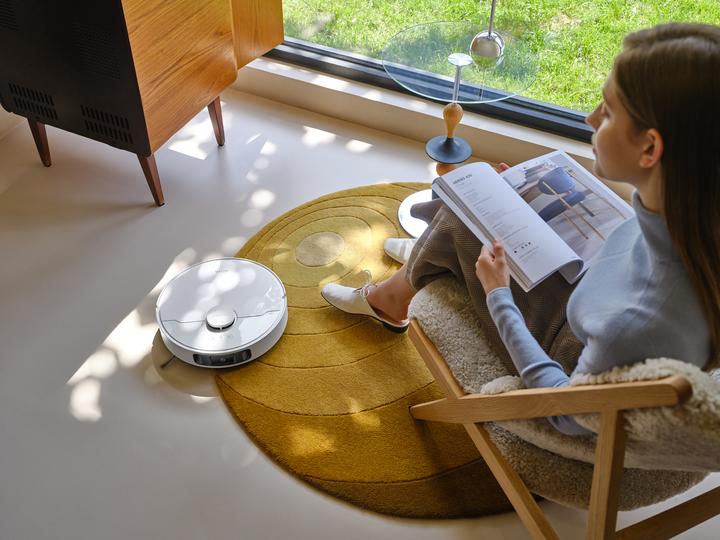 Actual product image Mova E30 Ultra (Vacuum mopping robot)