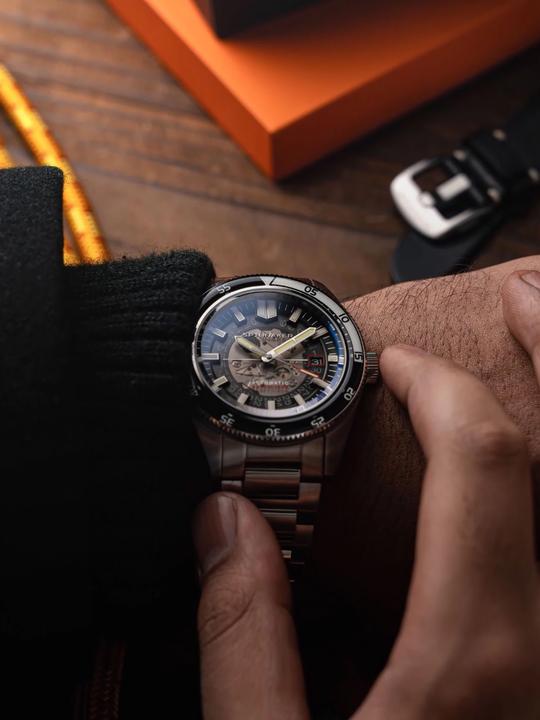 Produktbild Spinnaker SP-5118-11 Fleuss (Taucheruhr)