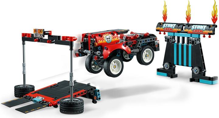 Produktbild LEGO Stunt-Show mit Truck und Motorrad (42106, LEGO Technic)