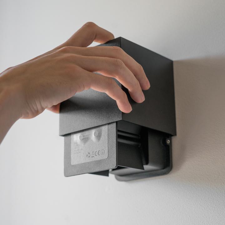 Produktbild Hombli Smart Outdoor Wall Light V2 (600 lm)