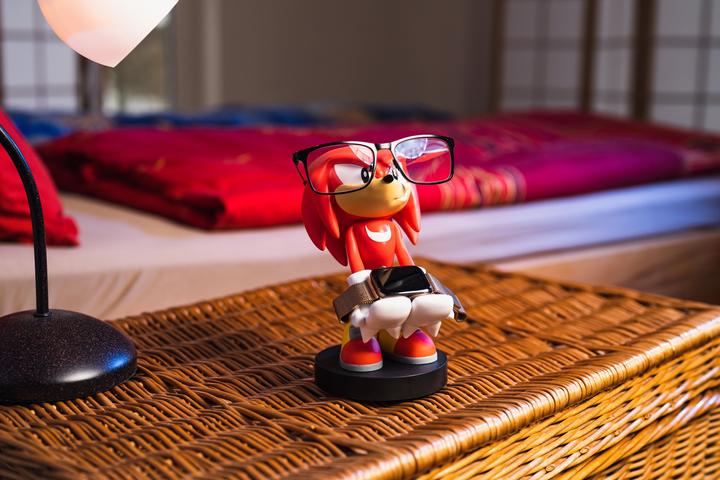 Actual product image Exquisite Gaming Knuckles Cable Guy (Xbox Series X, Xbox One S, PS5, PS4, Mac, PC, Switch)