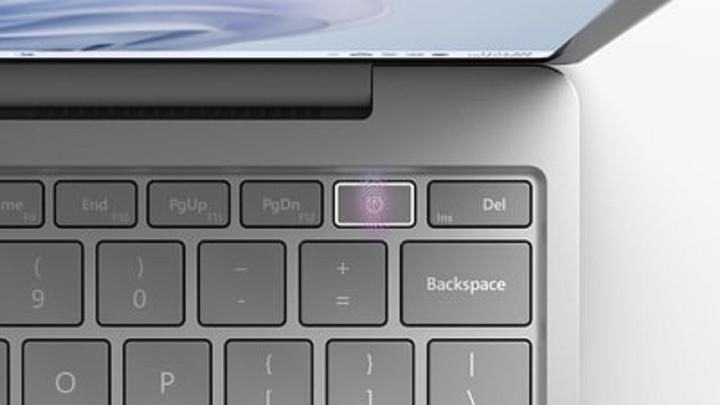 Actual product image Microsoft Surface Laptop Go 3 (12.40", Intel Core i5-1235U, 8 GB, 256 GB, DE)