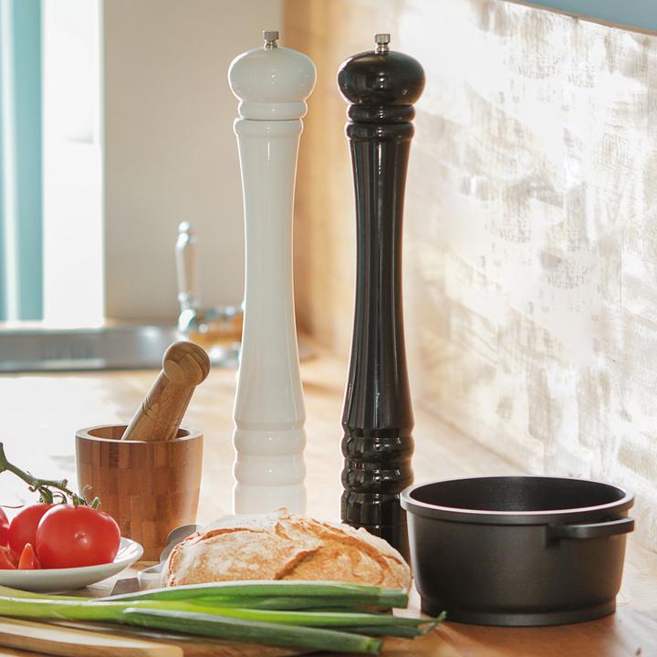 Actual product image Relaxdays Wooden Pepper Mill (Chili, Sea salt, Salt)